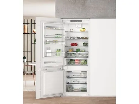 Quraşdırılan soyuducu "Whirlpool SP40 801 EU — холодильники